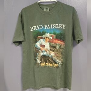 Brad Paisley Truck Still Works Tour 2025 Band Green T-Shirt Size L
